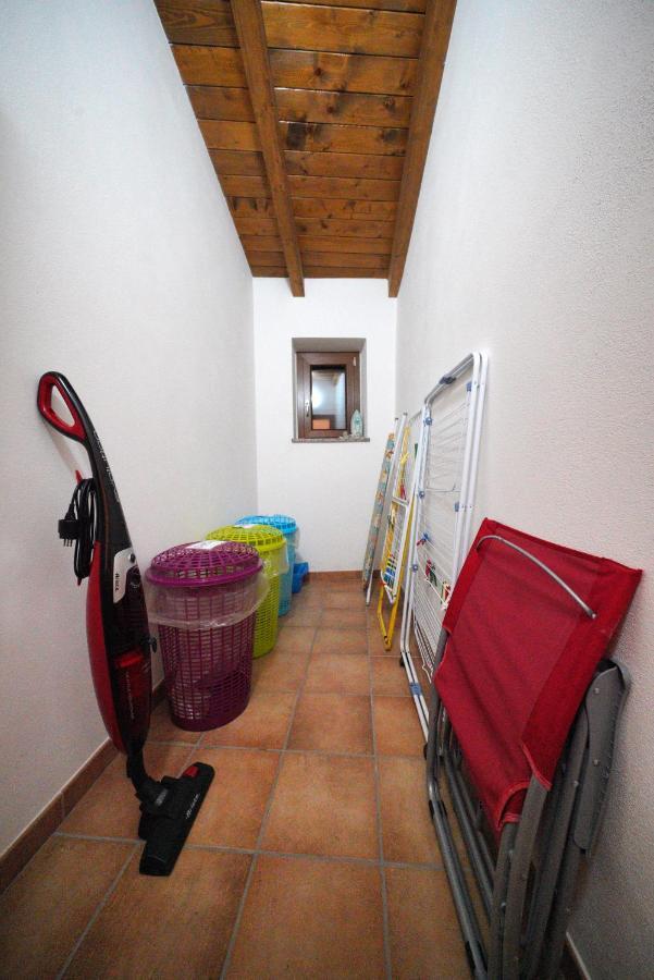 Ferienwohnung L'Oliveto Nuxis Exterior foto